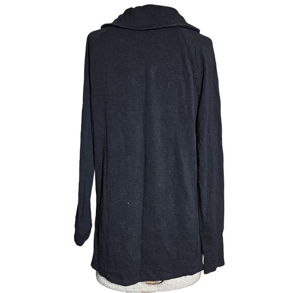 Black Oversized Turtleneck Sweater Size Small - Picture 2 of 4